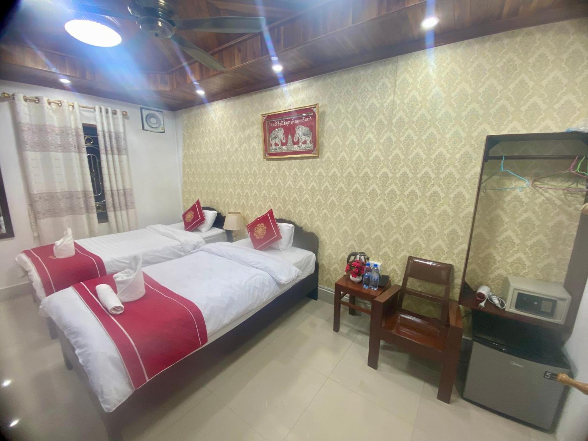 Luangprabang Villa Suan Keo Two Екстериор снимка